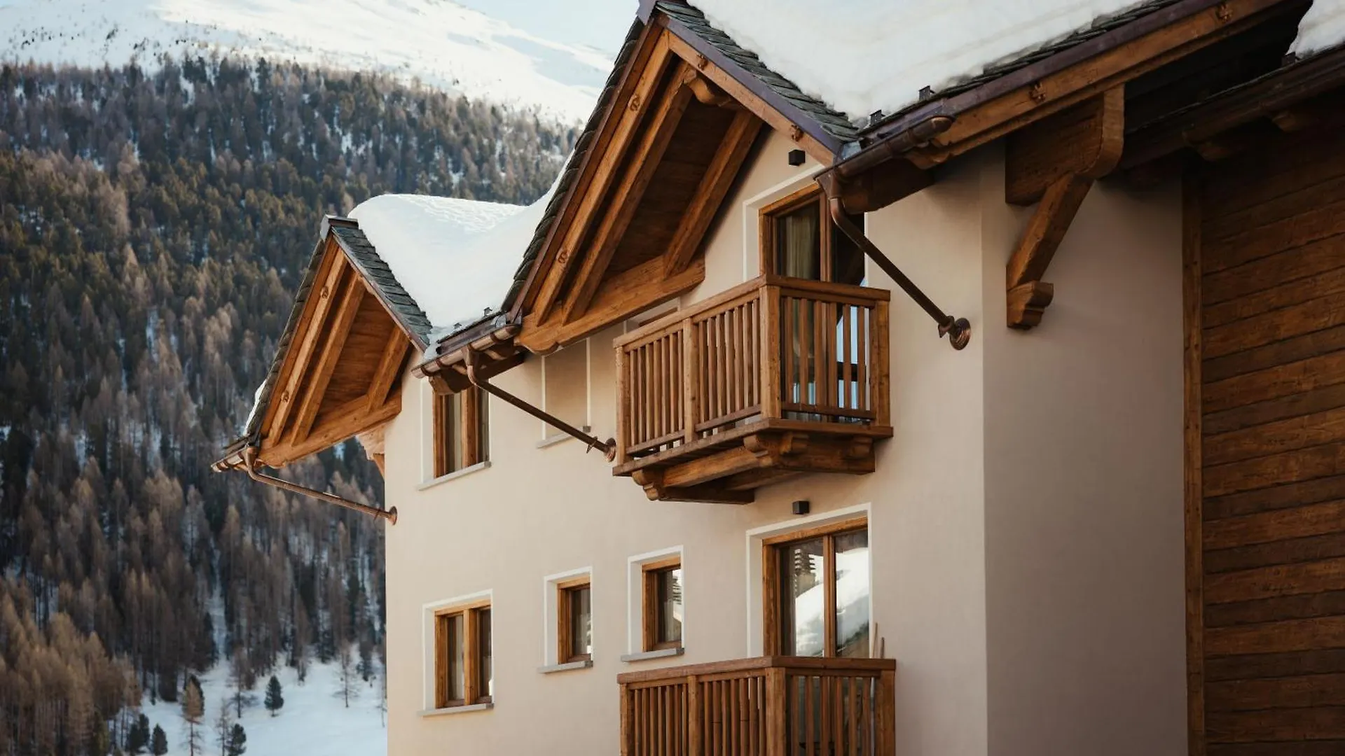 Bonvivar - Mountain Guesthouse Livigno 0*,  Italia