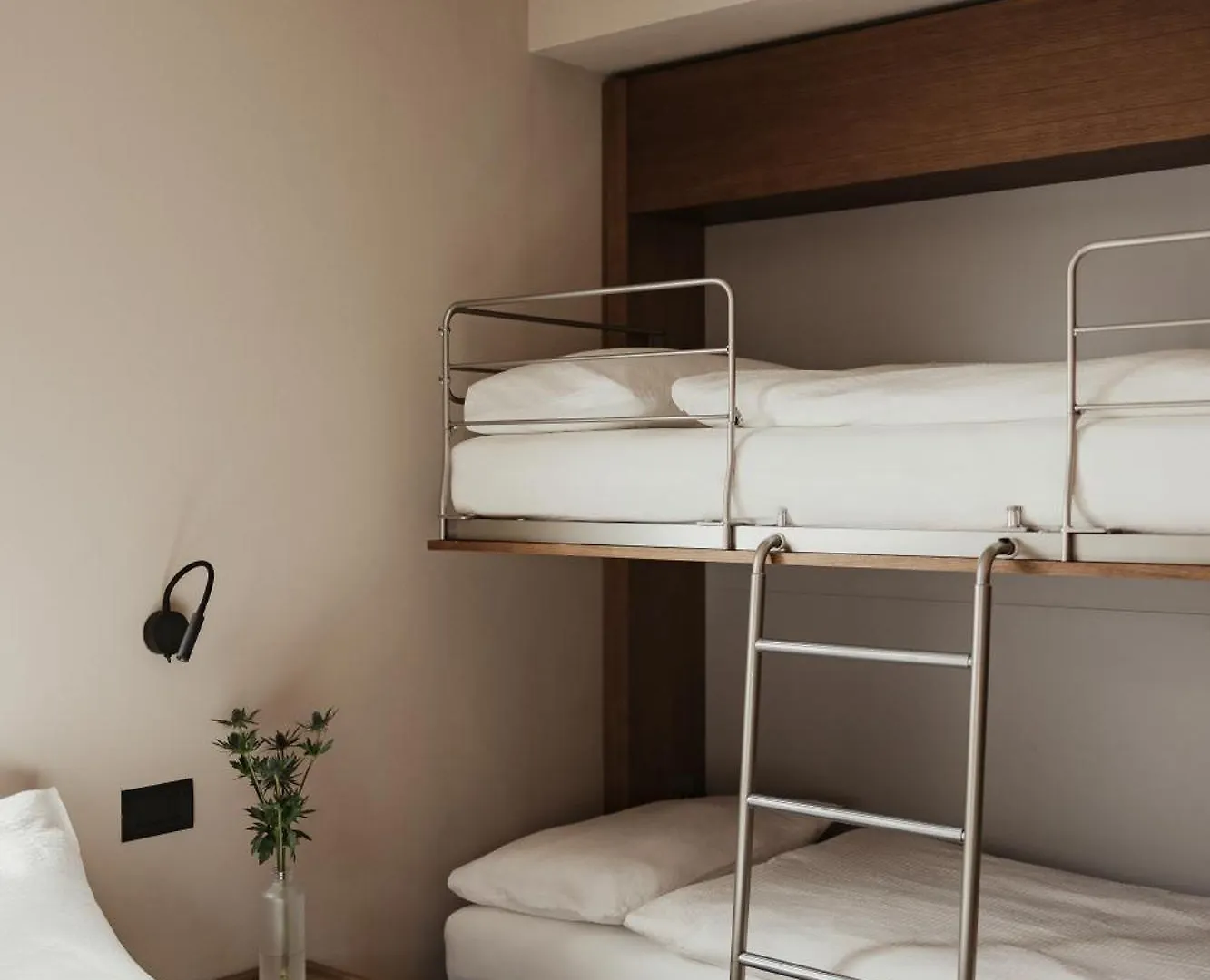 ליביניו Bonvivar - Mountain Guesthouse
