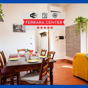 Center - Luxury In Medieval Area With Wi-fi Appartamento Ferrara
