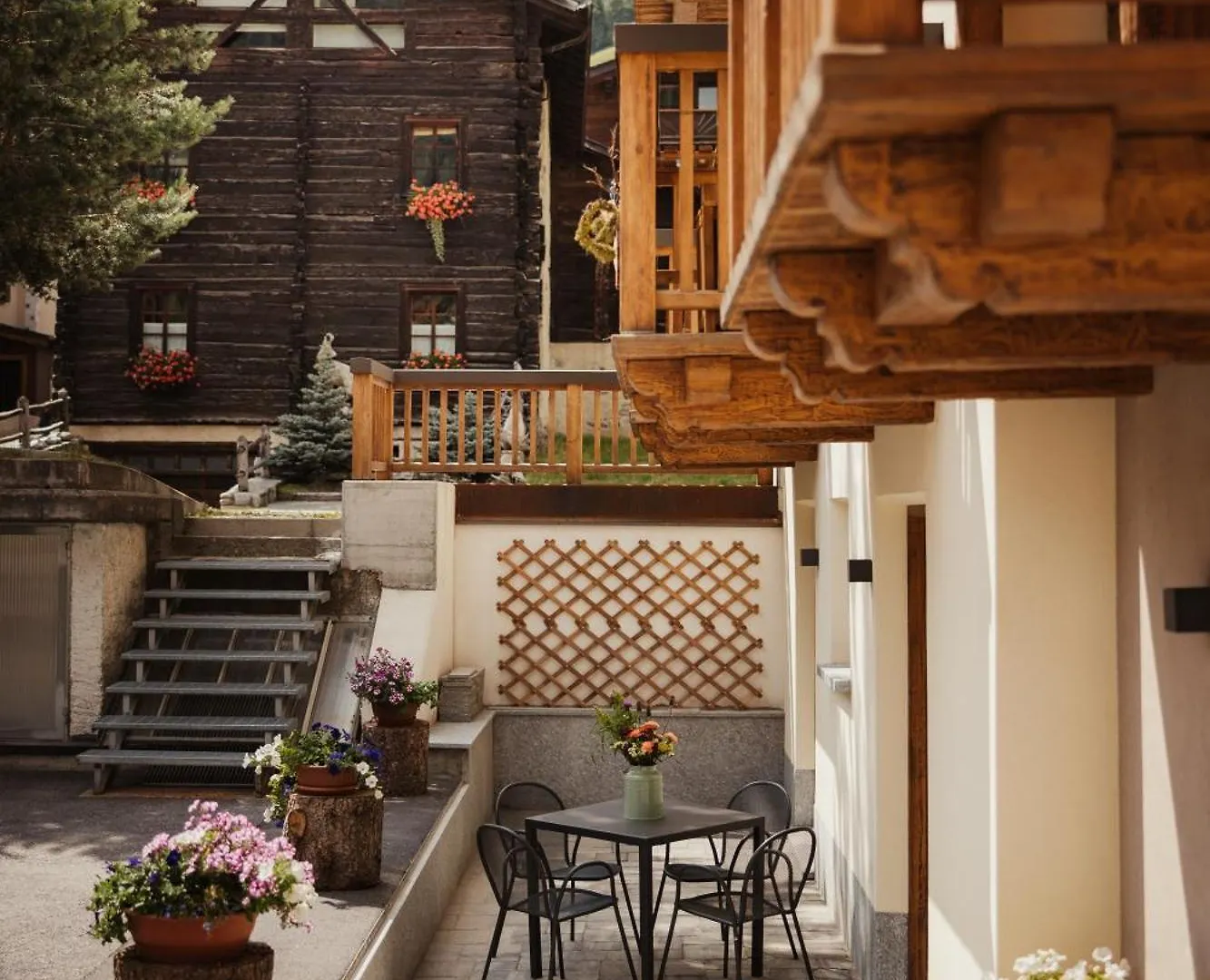 Bonvivar - Mountain Guesthouse Livigno 0*,
