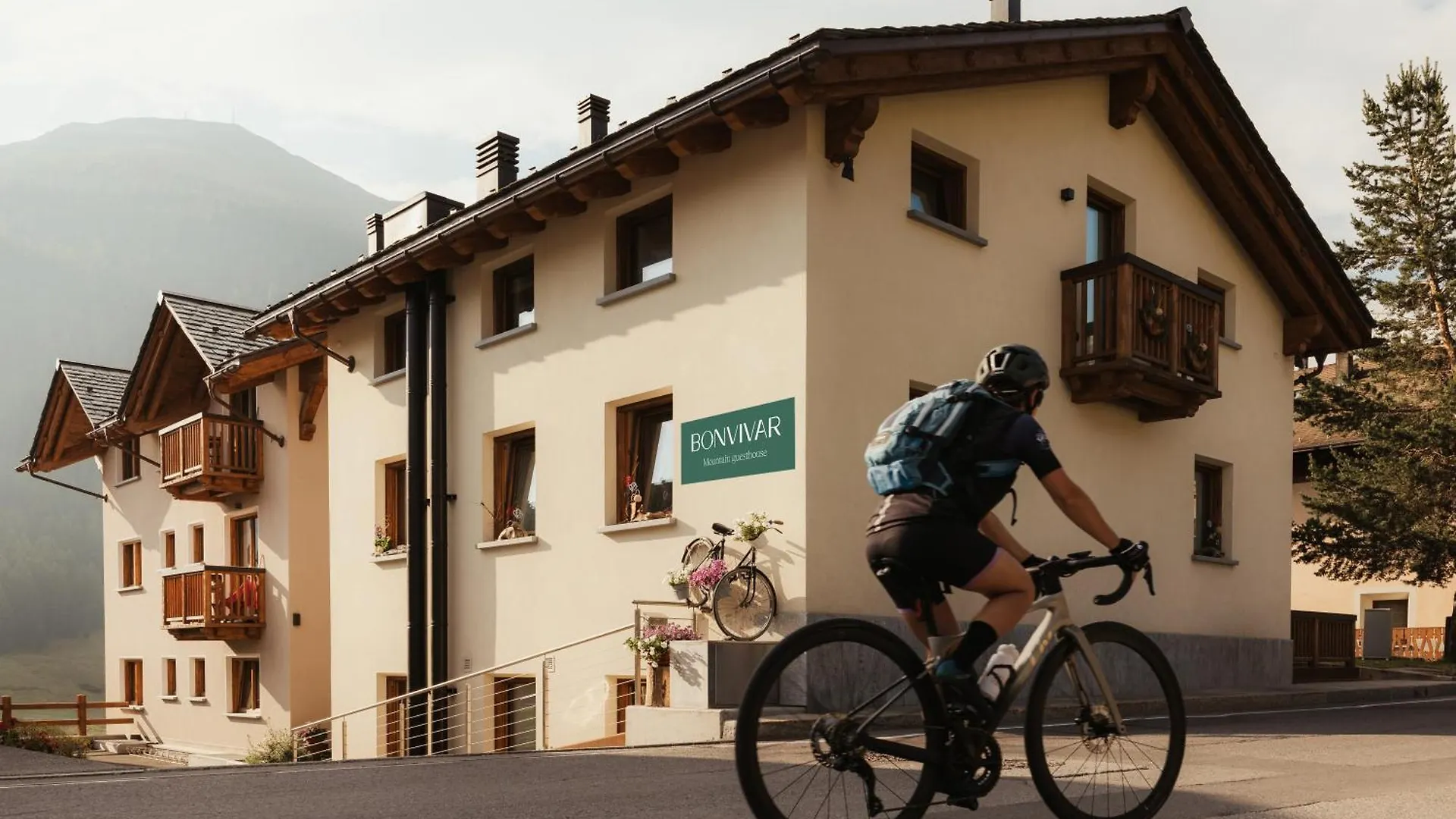 Apartment Bonvivar - Mountain Guesthouse Livigno